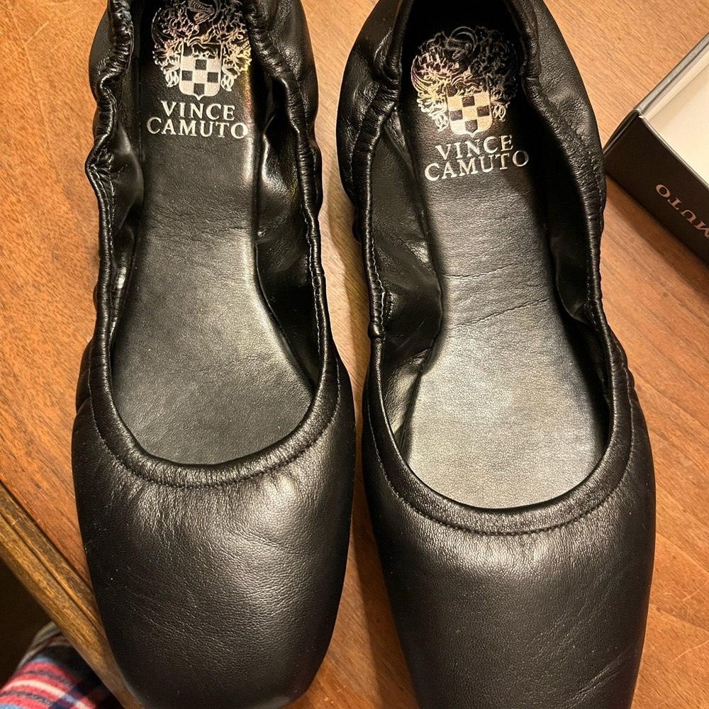 Vince Camuto Ballet Black Sz 7.5
